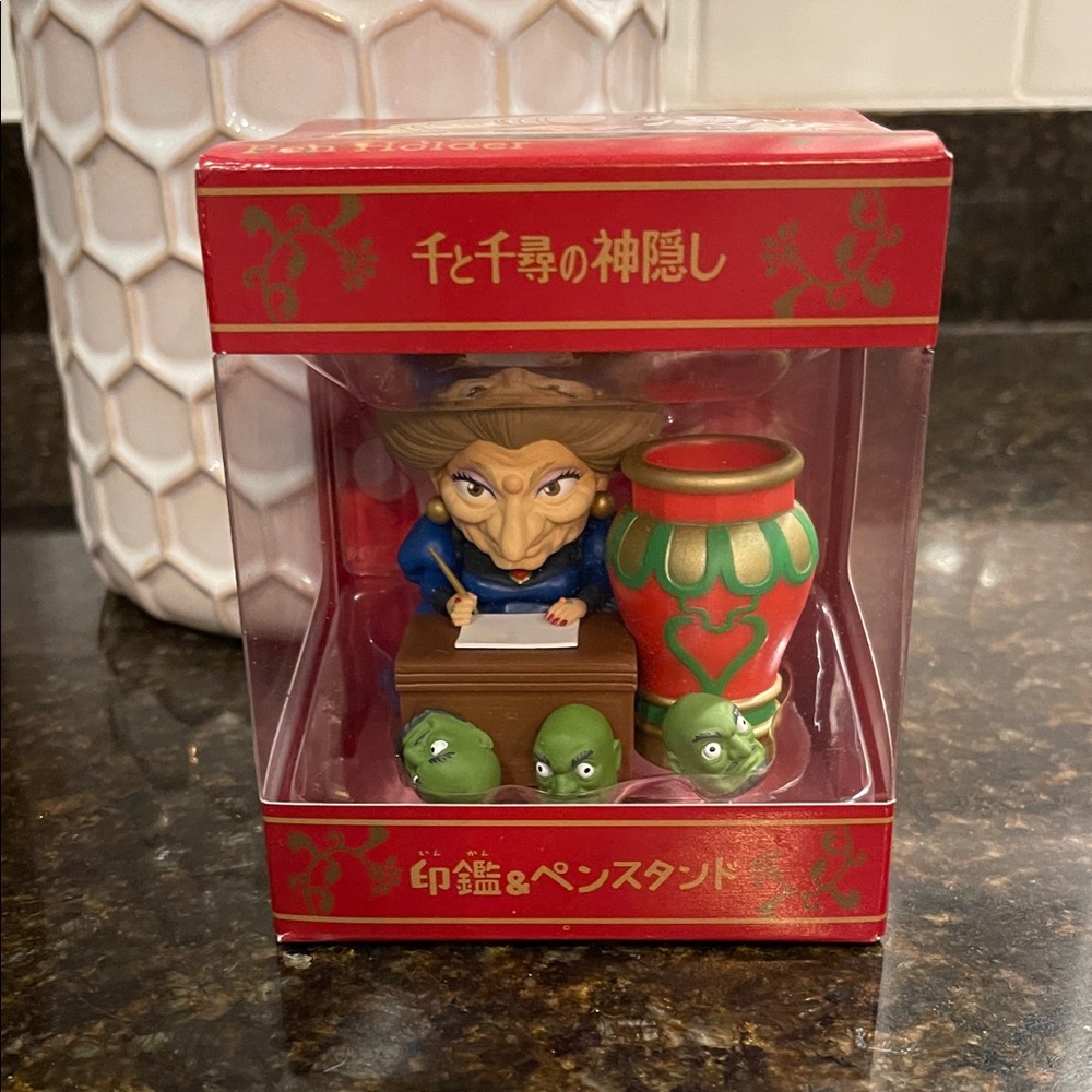Ensky Spirited Away Yubaba Figure Pen Stand
